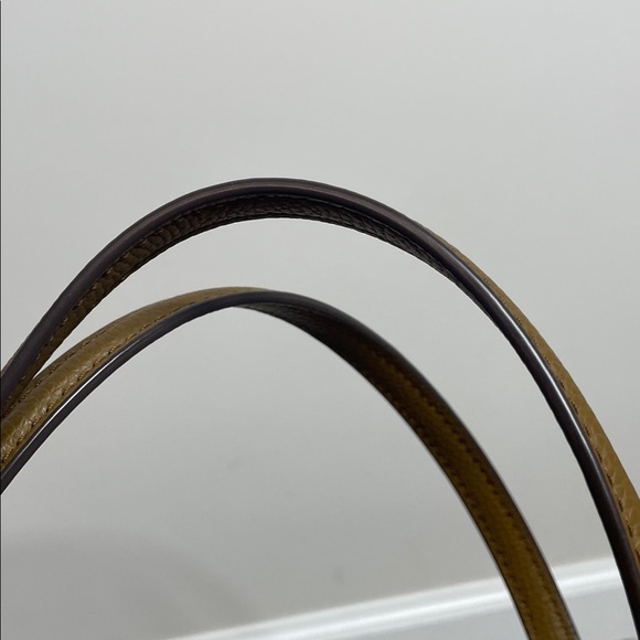 Tory Burch | Brown Robinson Pebbled Leather Tote - Picture 9 of 13